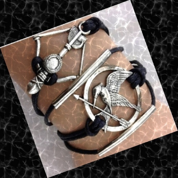 Jewelry - Infinity Mocking Jay Arrow Leather Charm Bracelet